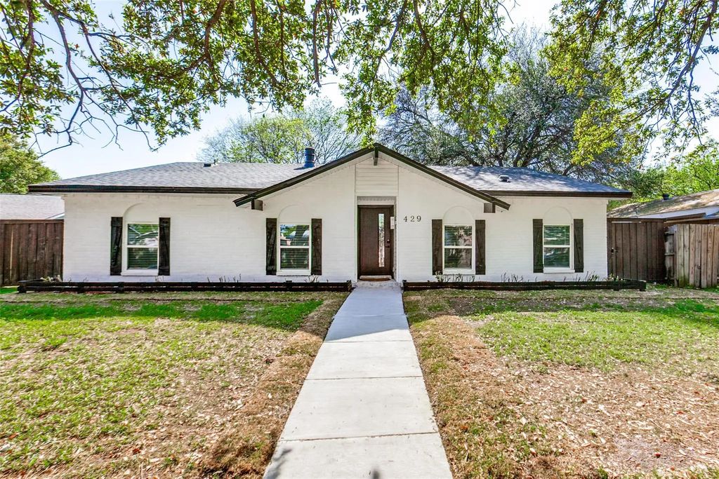 429 Solitude Drive, Garland