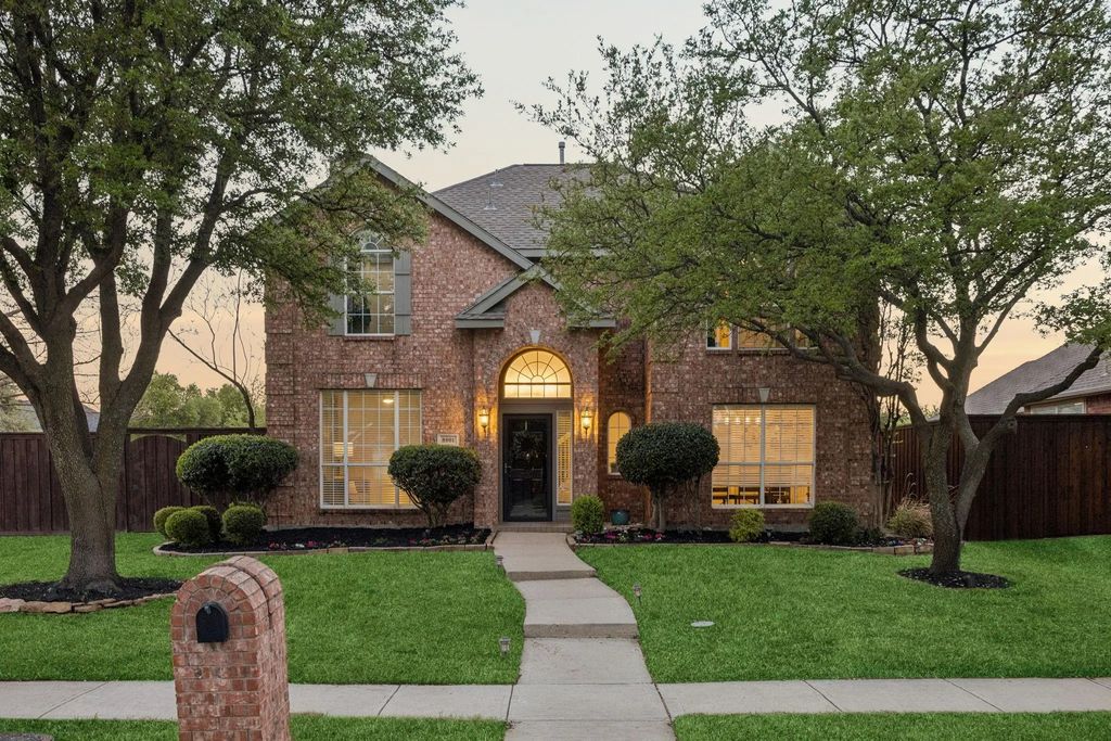 8801 Beartooth Drive, Frisco