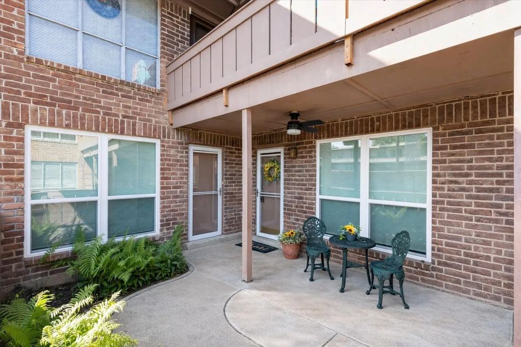 10530 Stone Canyon Road 107, Dallas