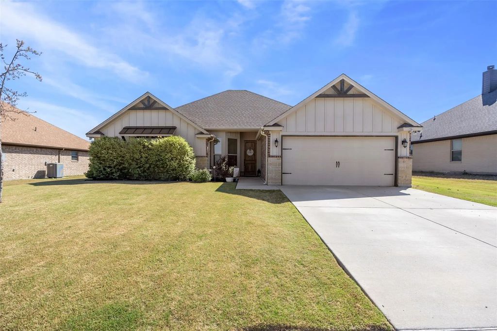 209 Bayless Avenue, Godley