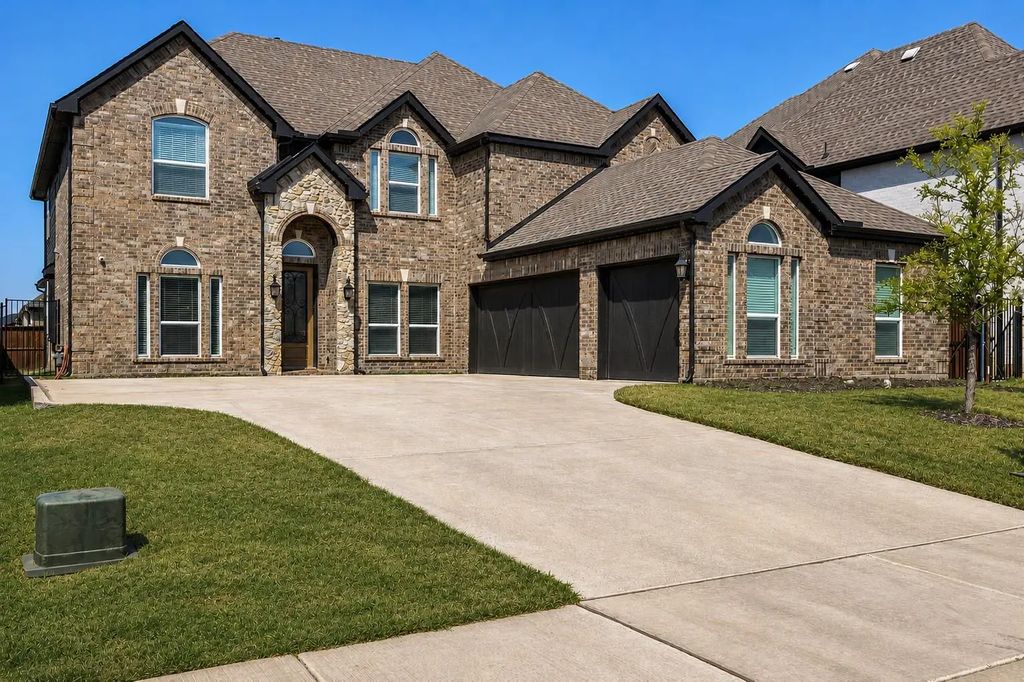 566 Long Meadow Drive, Haslet
