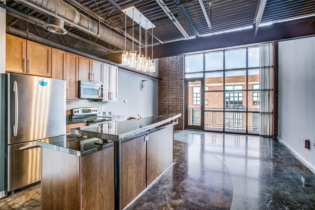 3110 Thomas Avenue 738, Dallas
