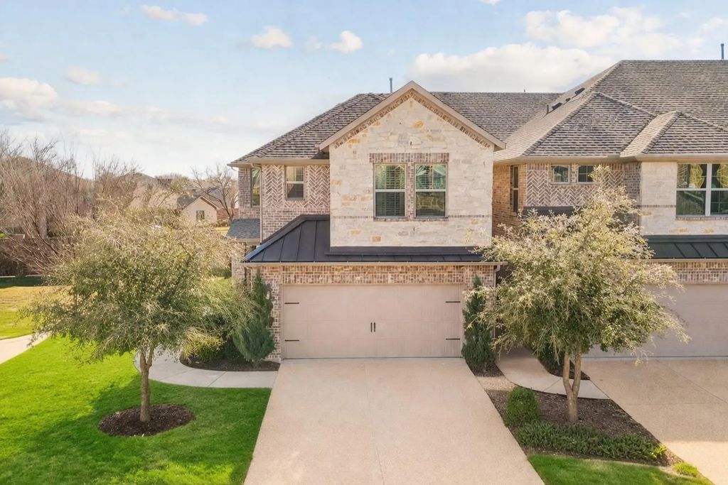 1042 Mj Brown Street, Allen