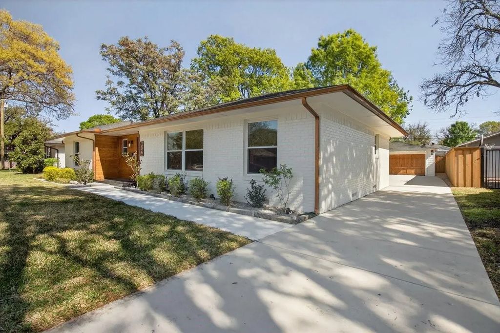 6746 Braeburn Drive, Dallas