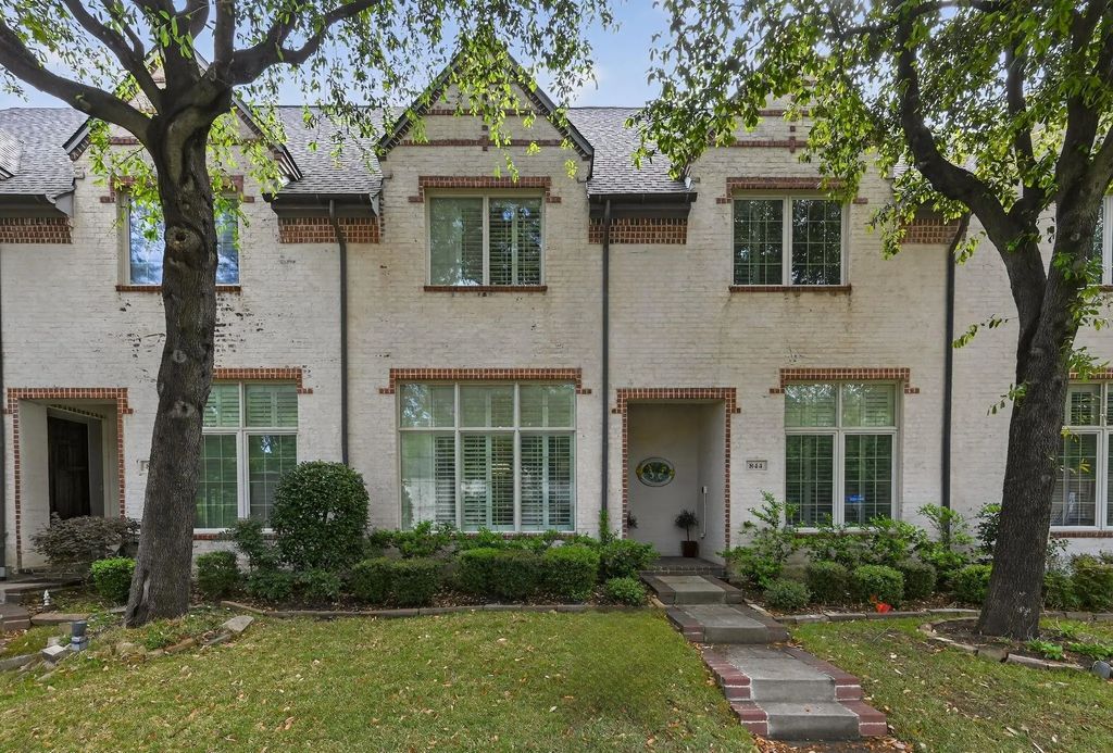 844 Lake Vista Place, Coppell