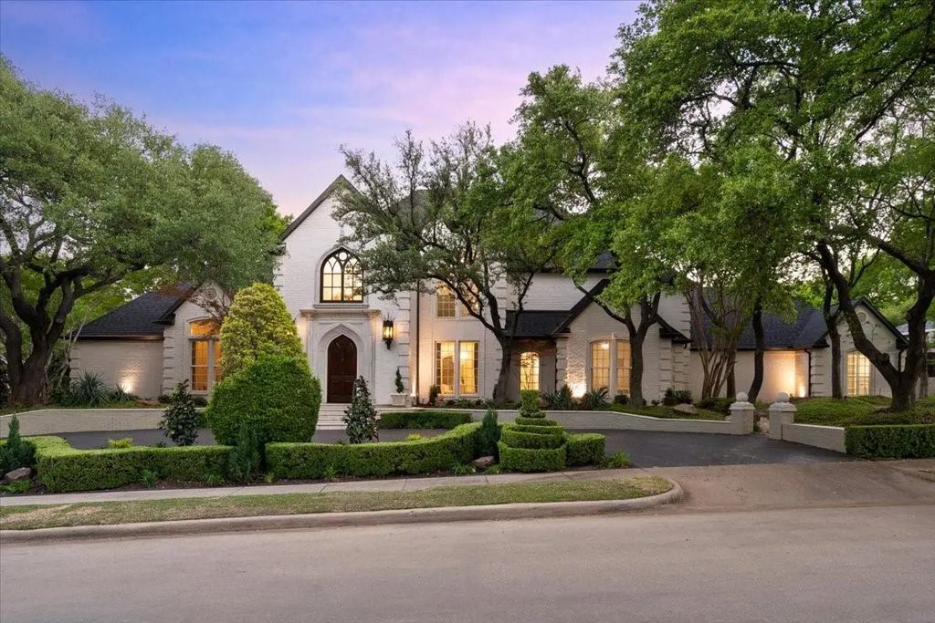 5708 Broken Wood Court, Plano