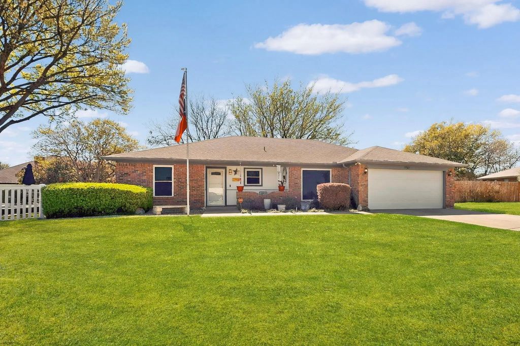 3763 Ashley Court, Fort Worth