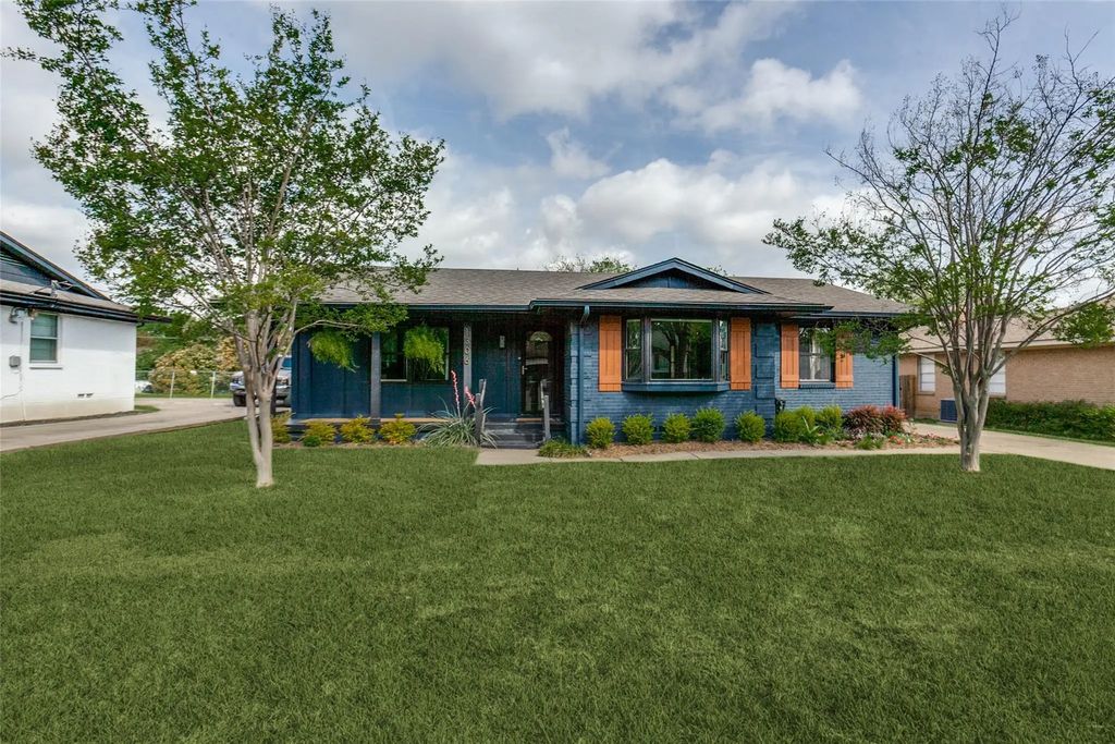 1306 Northlake Drive, Richardson