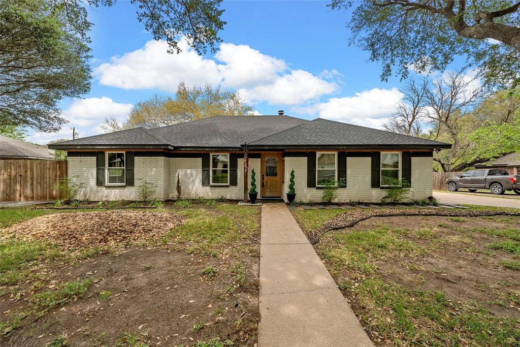 316 Neely Road, Hewitt