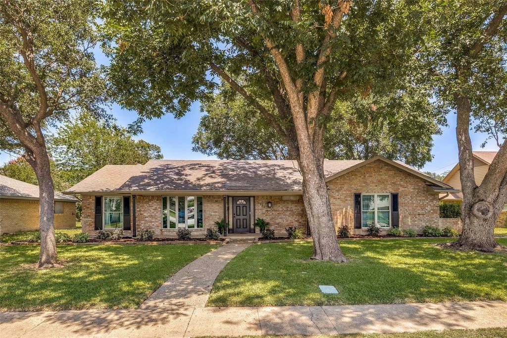 3151 Merrell Road, Dallas