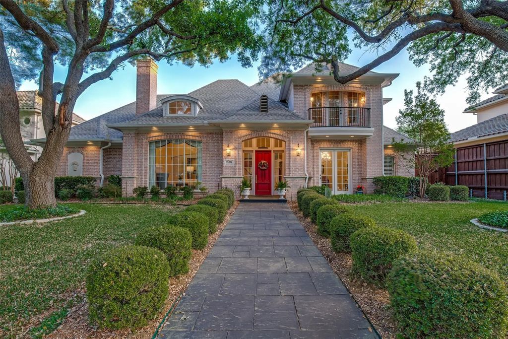 5704 Eastman Drive, Plano