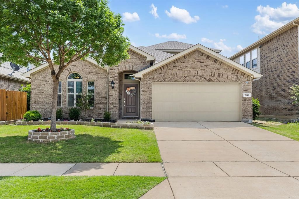 11828 Kurth Drive, Frisco
