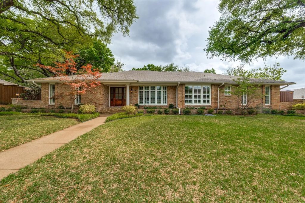 6908 Town Bluff Drive, Dallas