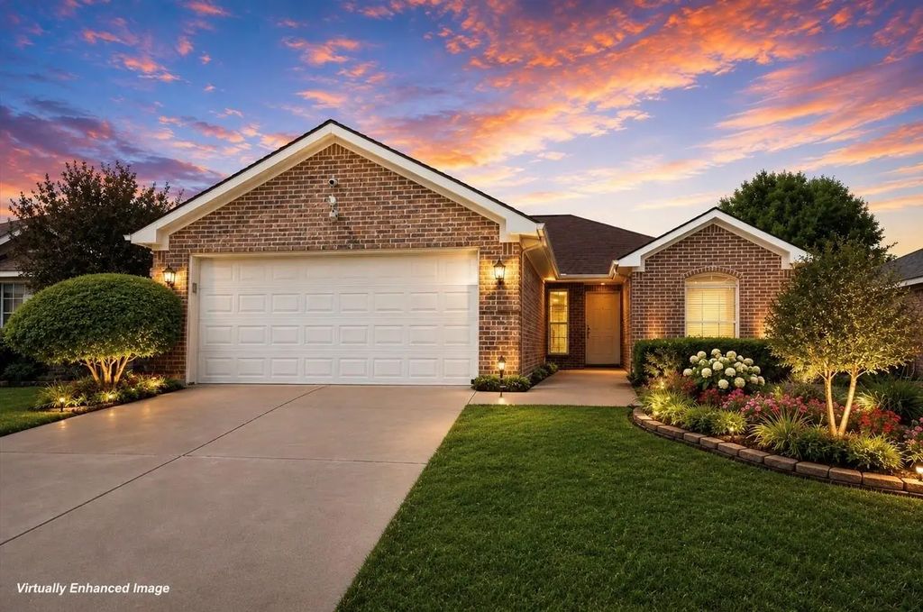 2736 Ensenada Lane, Fort Worth