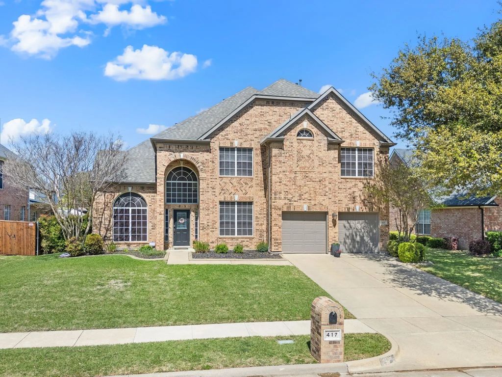 417 Shade Tree Circle, Hurst