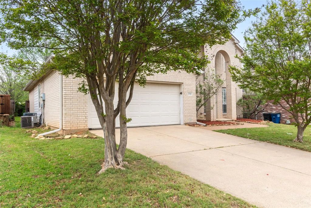 1709 Birch Lane, Corinth