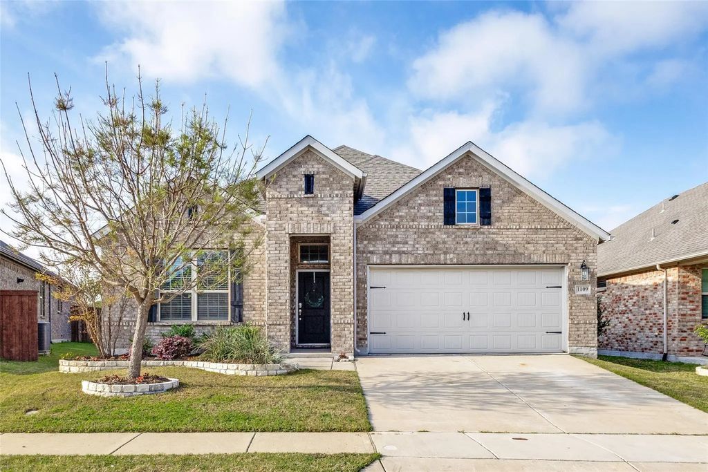 1109 Bluebird Way, Celina