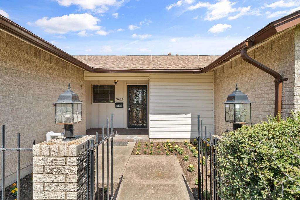 3405 Hacienda Circle, Irving