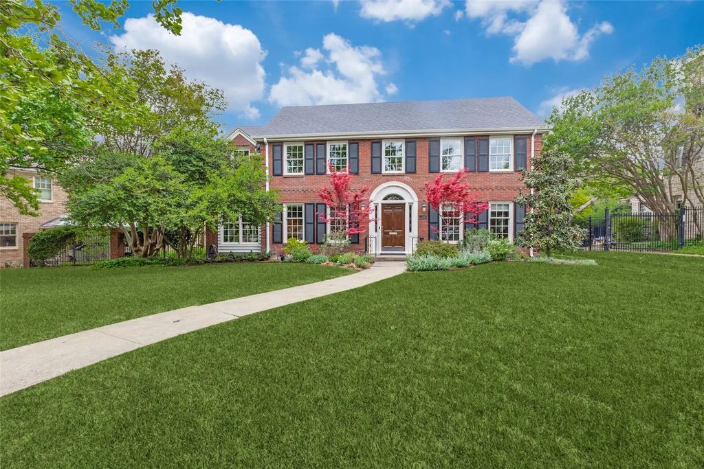 2207 Cambria Boulevard, Dallas
