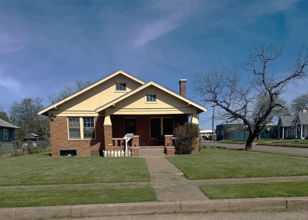 1501 Proctor, Waco