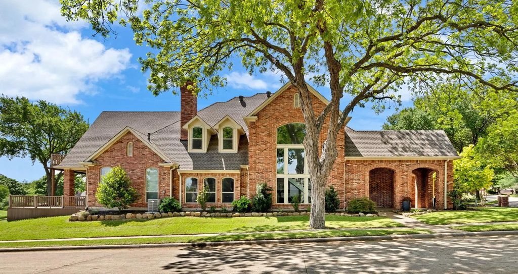 1332 Lakewood Drive, McKinney