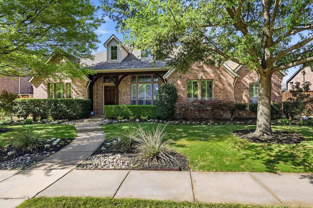 1602 Crockett Drive, Frisco