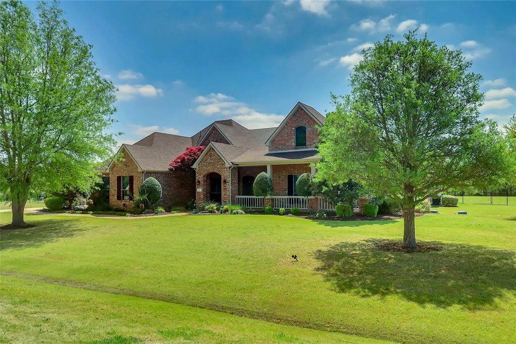 85 Stone Hinge Drive, Fairview