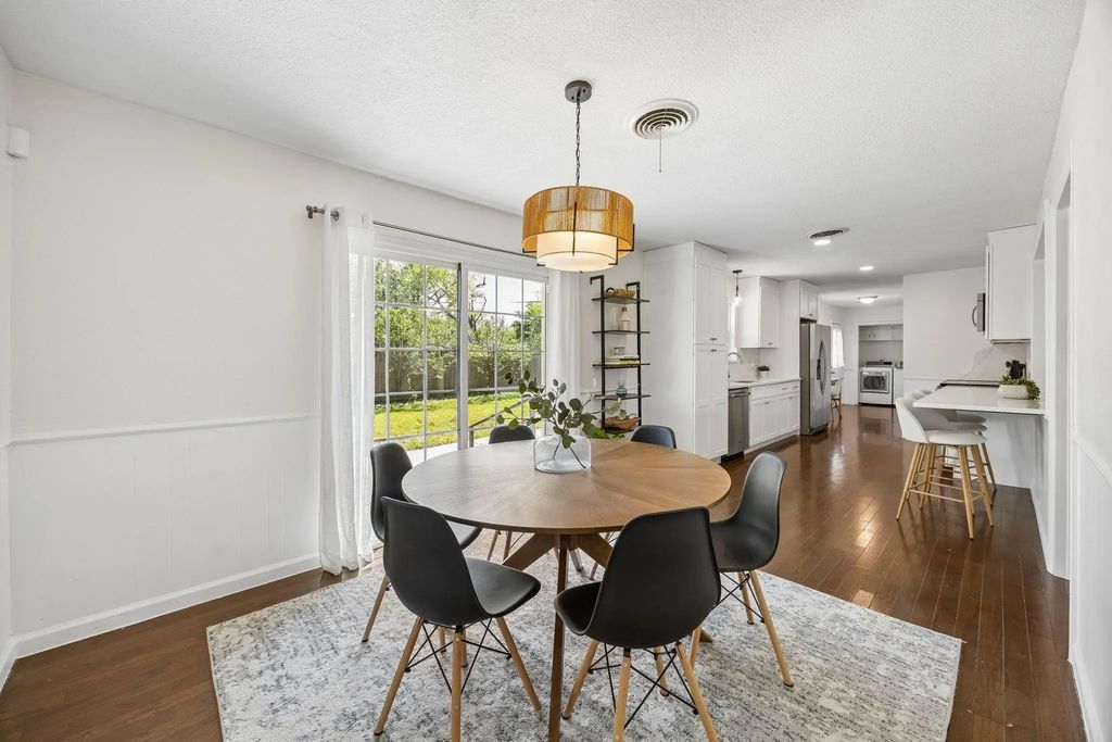 721 Danish Drive, Grand Prairie