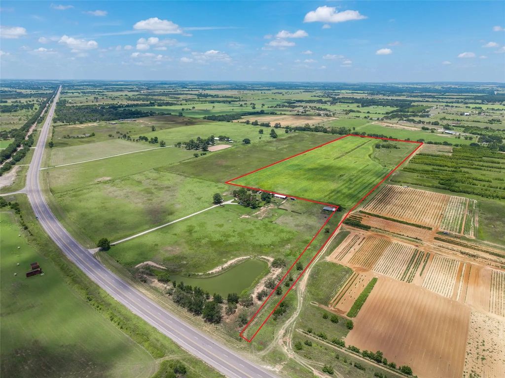 25.495 Acres Hwy 6 West, De Leon