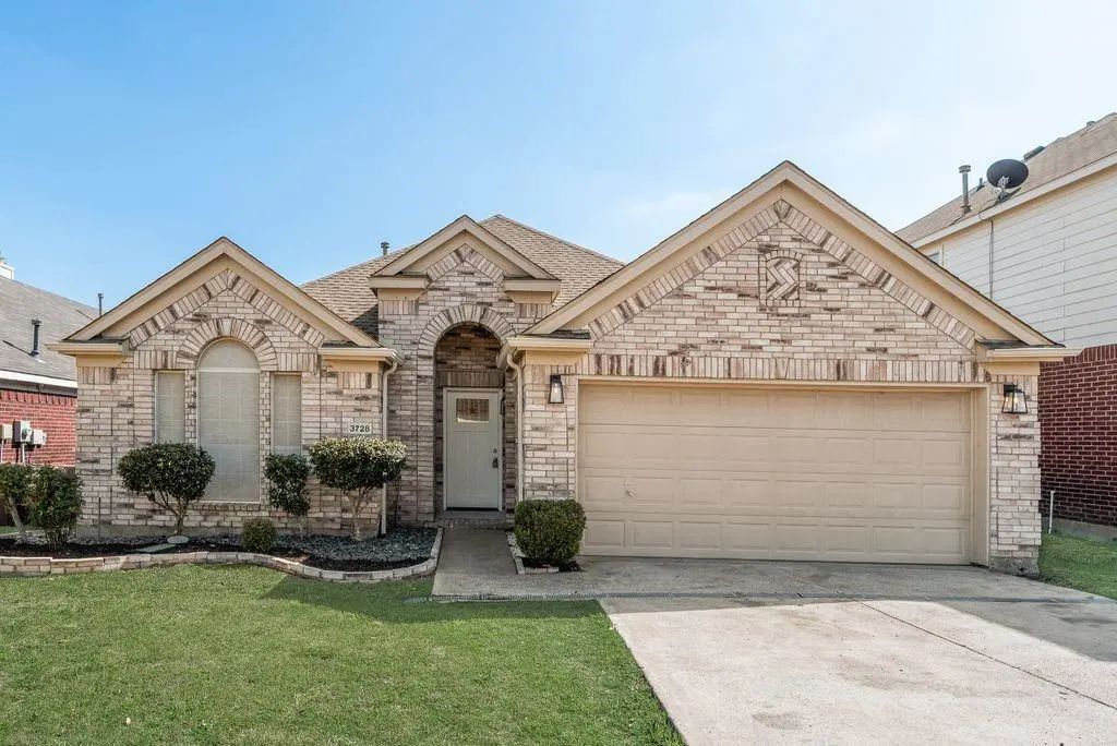 3728 Aldersyde Drive, Fort Worth