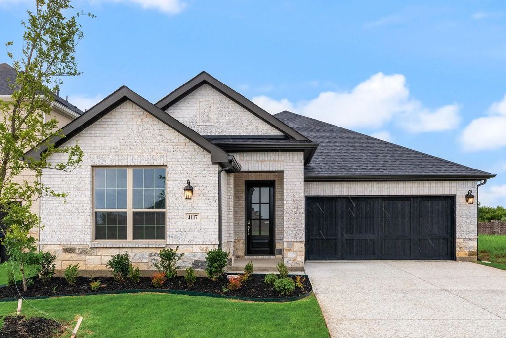 4117 Picton Avenue, Celina