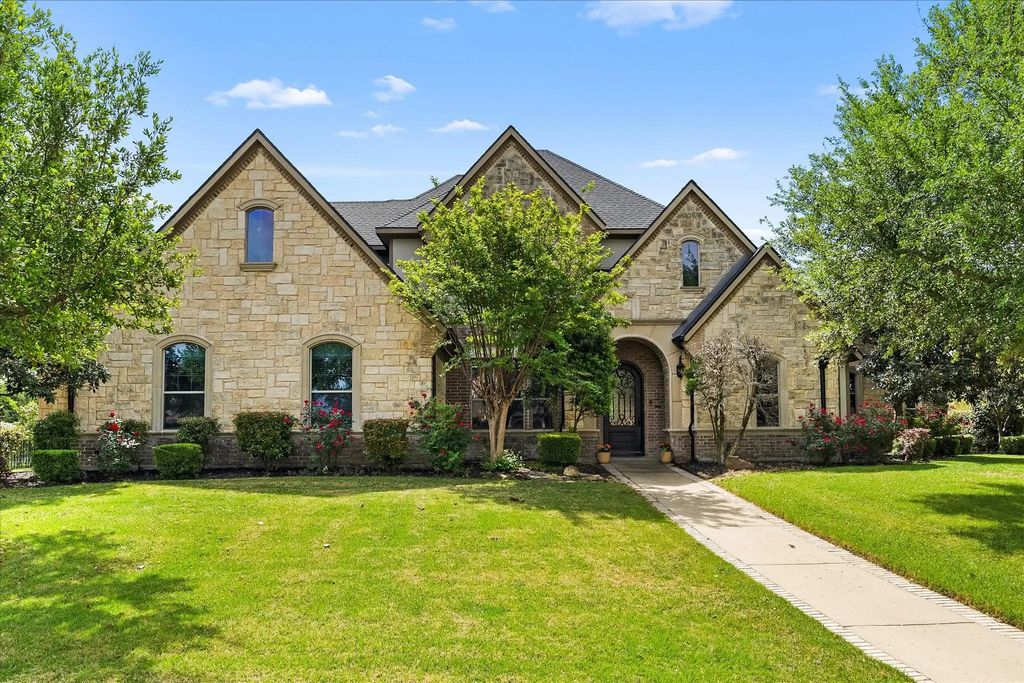 401 Wyndemere Boulevard, Heath