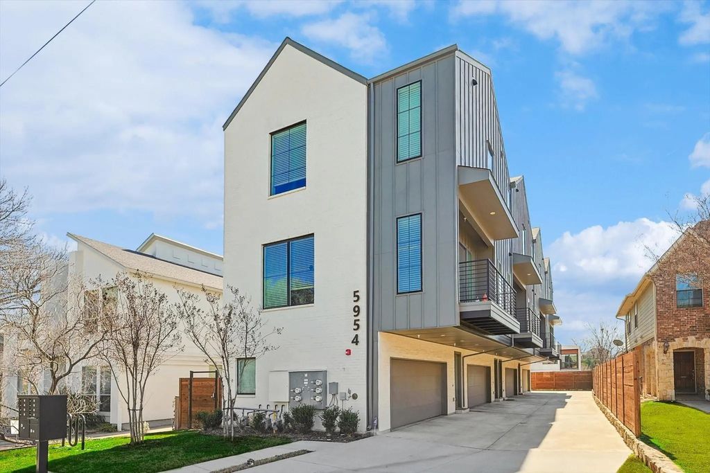 5954 Lewis Street 104, Dallas