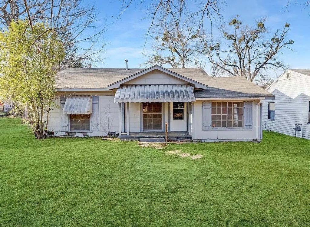733 Arizona Avenue, Wake Village