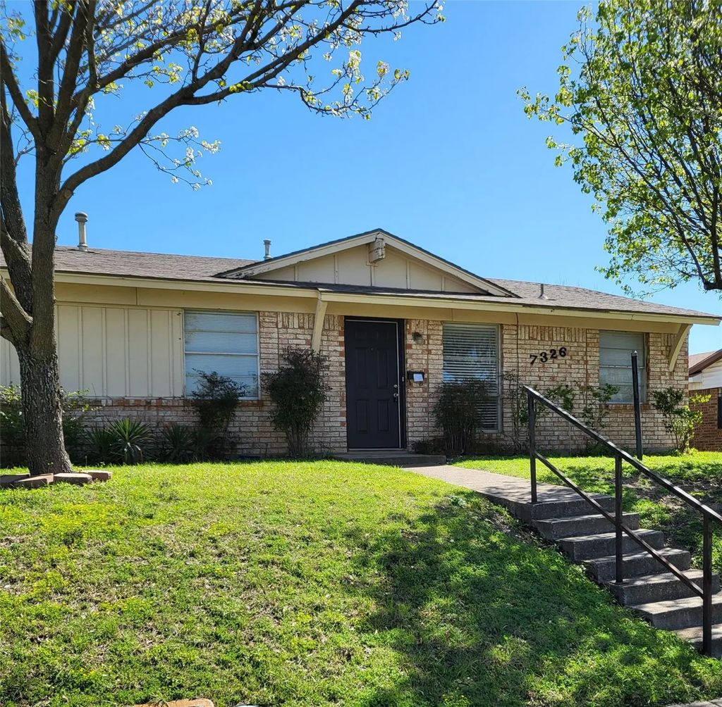 7326 Harold Walker Drive, Dallas