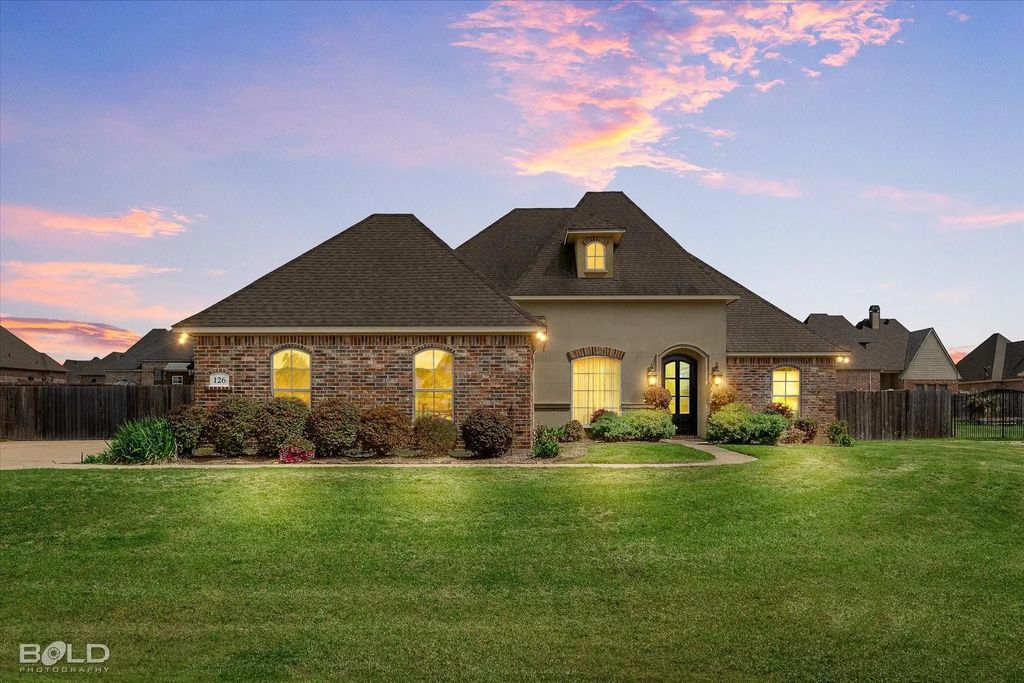 126 Lori Drive, Stonewall