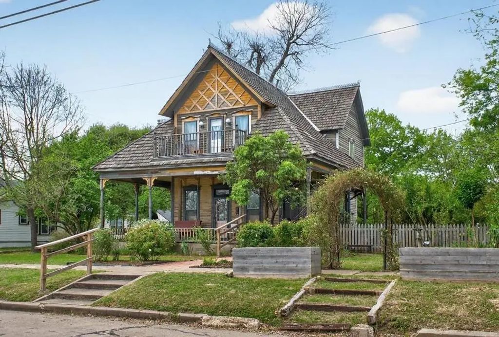 1312 N 22nd Street, Waco