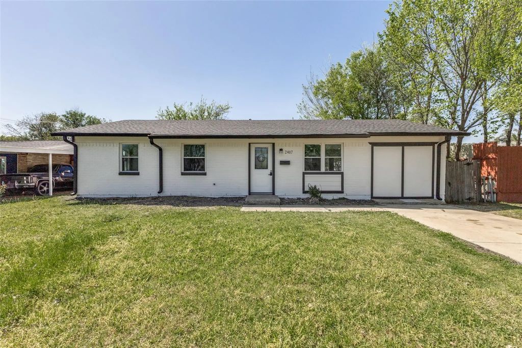 2407 Fulton Drive, Mesquite