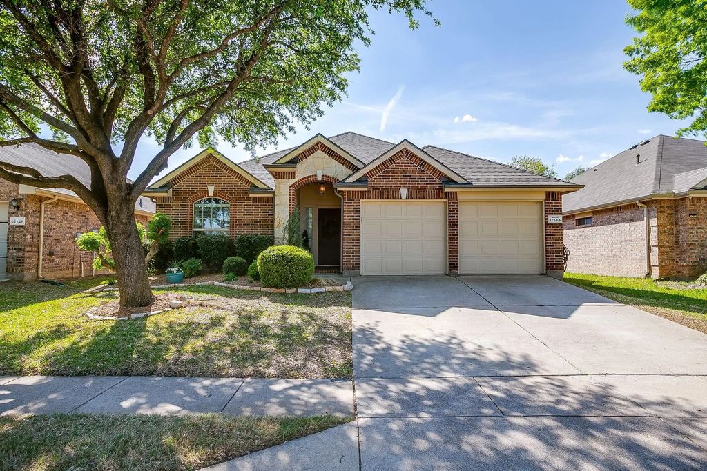 12144 Long Stone Drive, Burleson