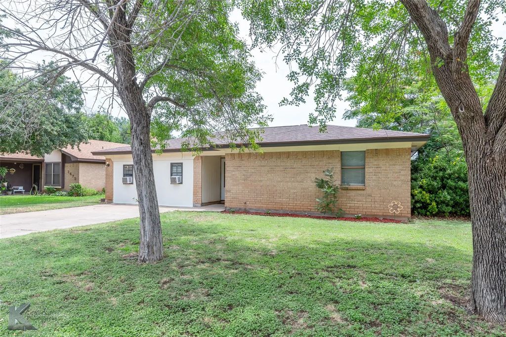 3701 Varsity Lane, Abilene