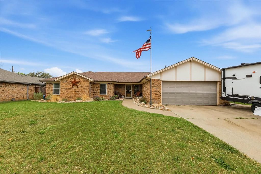 5721 Havana Drive, North Richland Hills