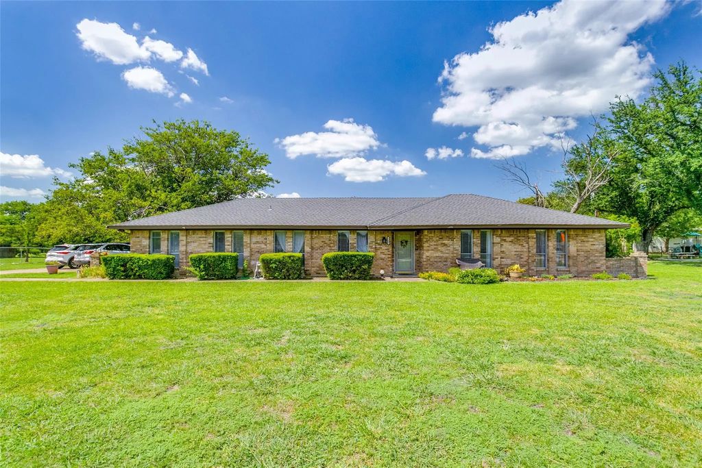 5609 Elisa Lane, Parker