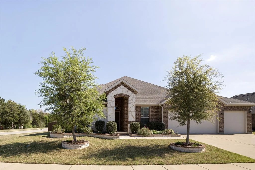 4918 Westlake Drive, Garland