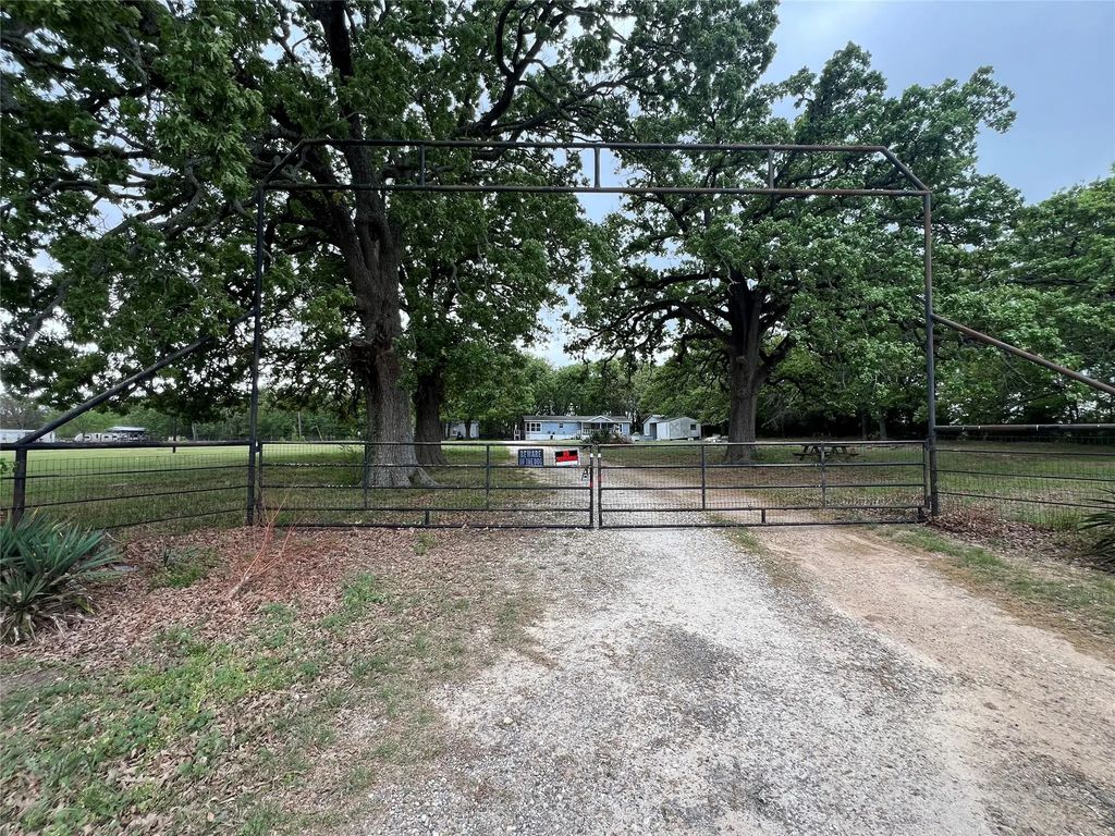 3380 Fm 515, Emory