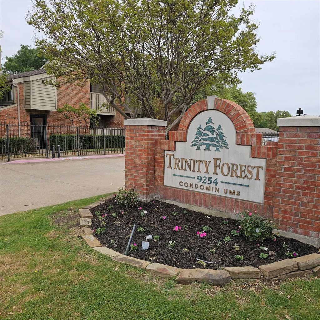 9254 Forest Lane 407, Dallas