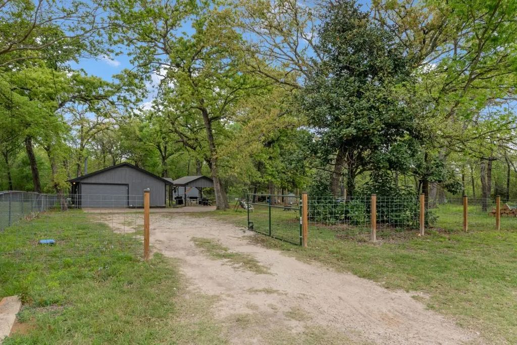 166 Spillview Acres Circle, Trinidad