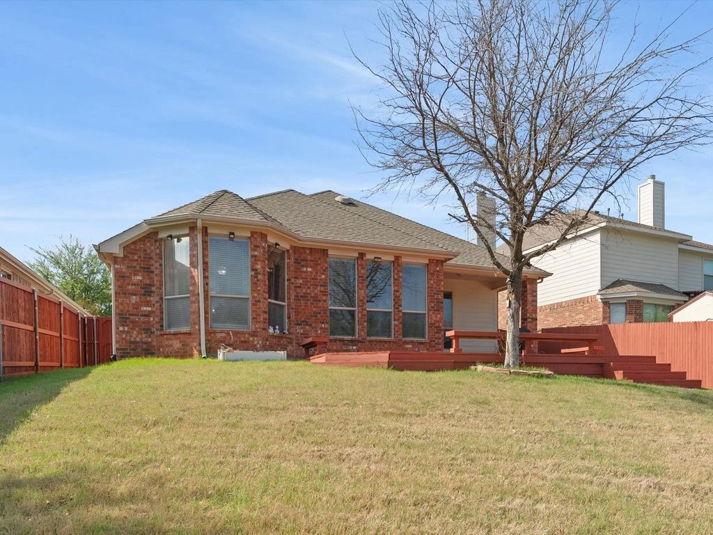 4114 Lee Hutson Drive, Sachse