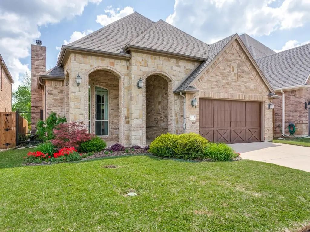 9332 Wood Duck Drive, Fort Worth