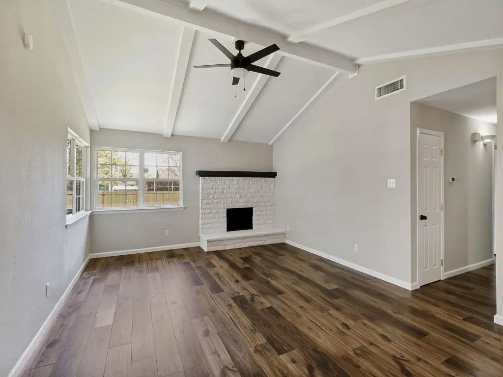 618 Via Corona, Mesquite