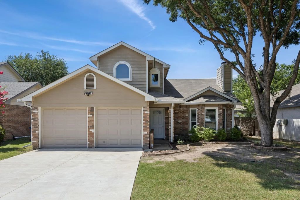 210 Sorrel Trail, Keller
